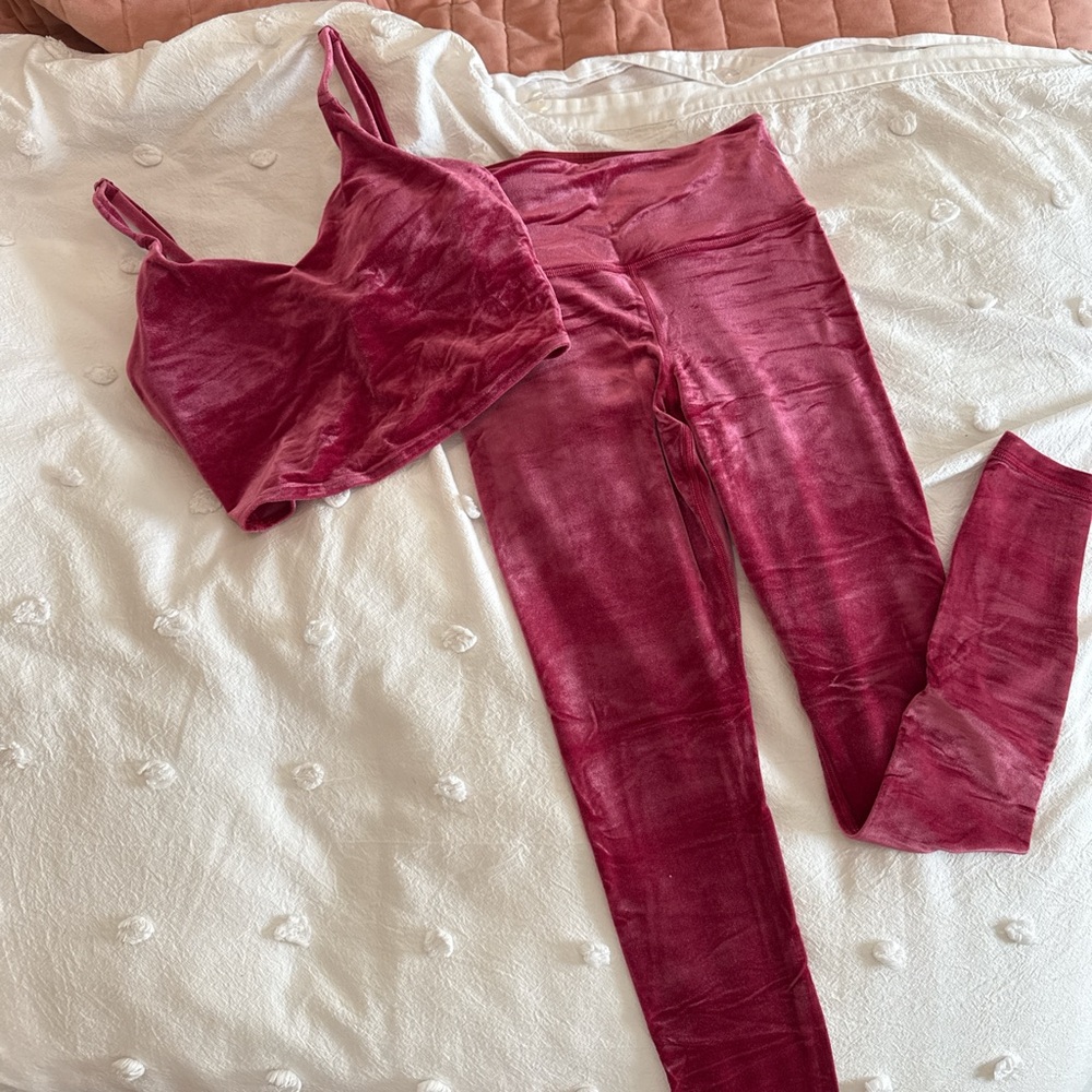 Athleta Velvet Pink Matching Top and Leggings
